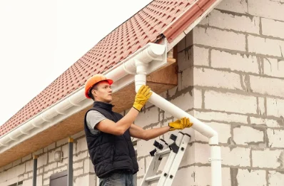 Pose et remplacement de gouttières à Buisse